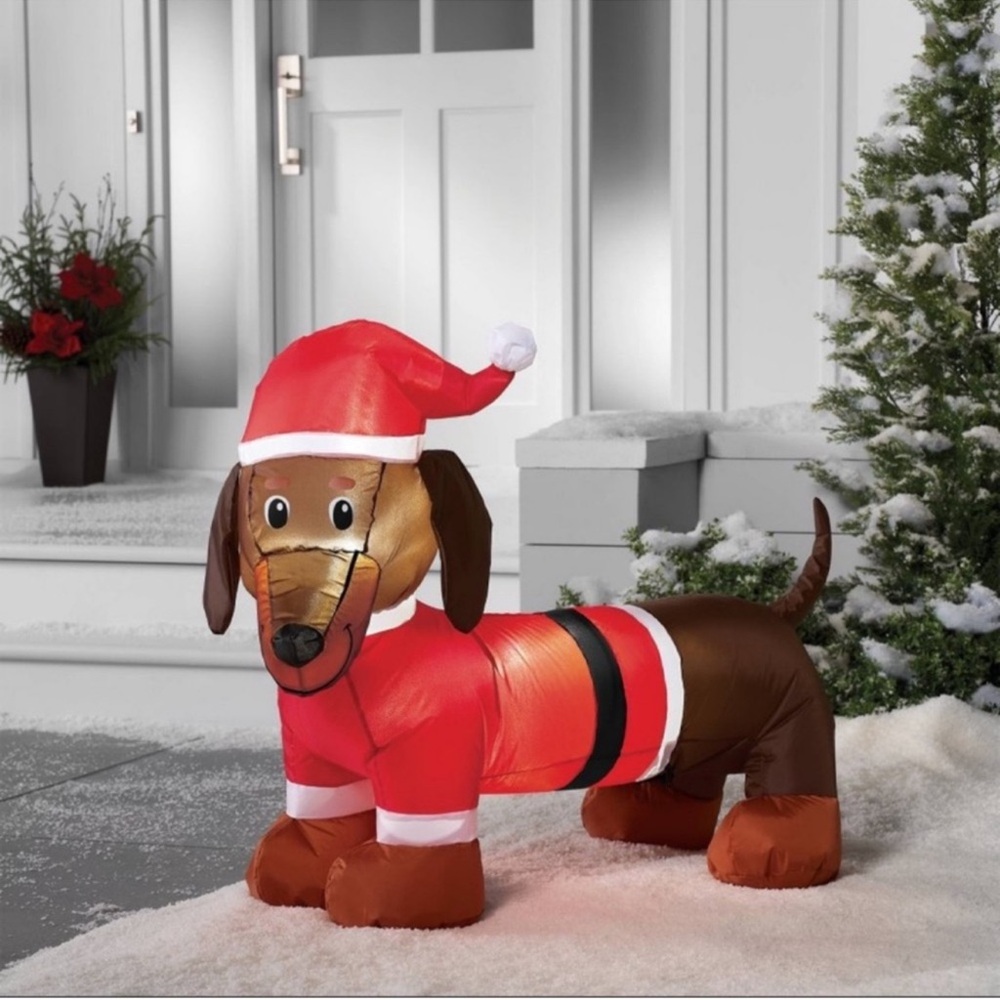 New Inflatable Holiday Blow Up 3.5 ft Dachshund in Santa Hat and Coat, Lights Up